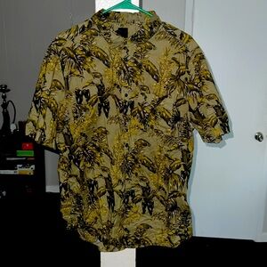 Casual buttoned down shirt!